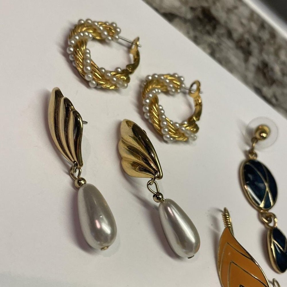 Lot Of 5 Gold Tone Vintage - Modern Earrings Pierced Faux Pearl Enamel Etc